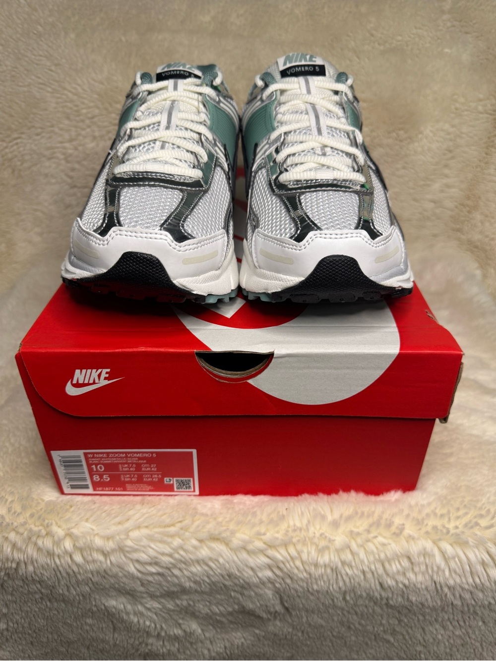 New in Box — Women’s Nike Zoom 🏎️ Vomero - Picture 3 of 7